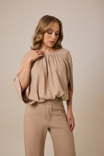 Blusa Lavínia Bege Fendi — detalhe