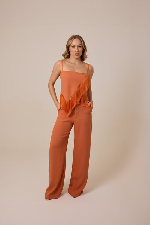 Blusa Laila Laranja Topázio — look