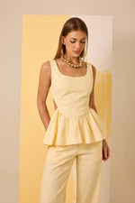Calca Rafaela Amarelo Manteiga com Blusa Carine - linho rami